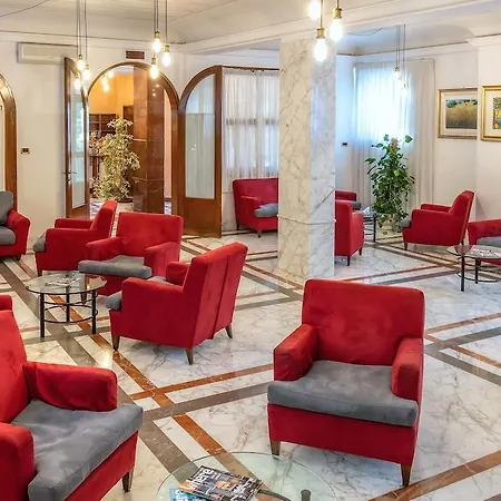 Otel Santa Prisca 2*