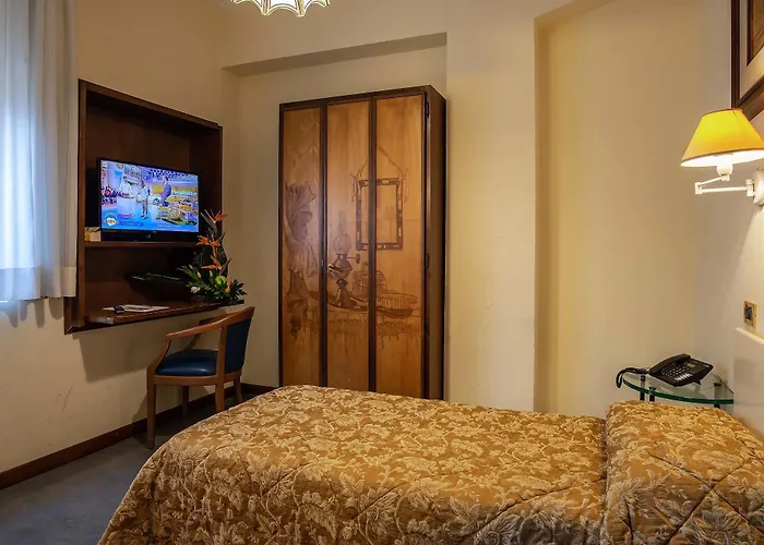 Santa Prisca Hotel Roma