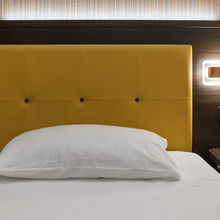 Hotell Santa Prisca 2*
