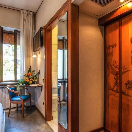 Hotell Santa Prisca Rom