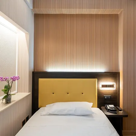 Hotell Santa Prisca 2*