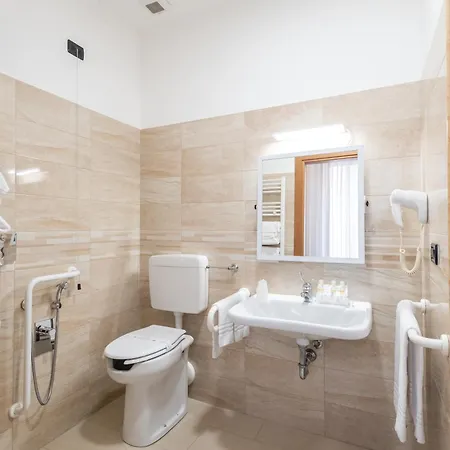 Santa Prisca Hotel