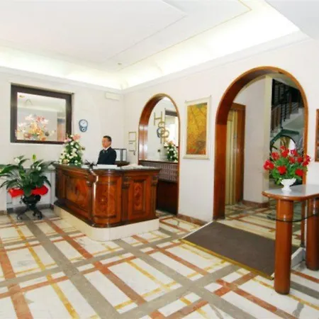 Hotell Santa Prisca 2*