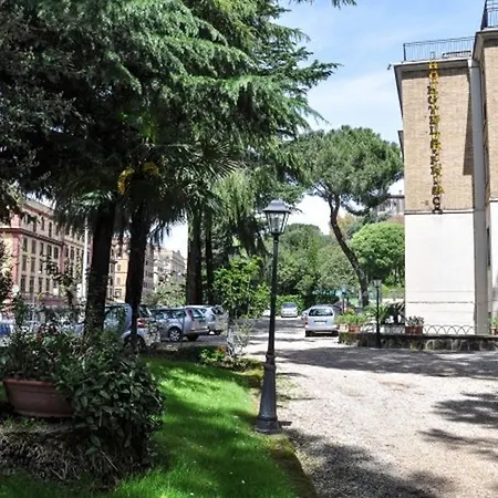 Hotell Santa Prisca Rom