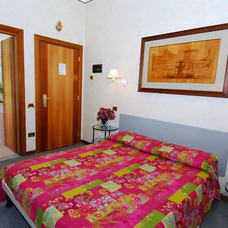 Santa Prisca Hotell 2*