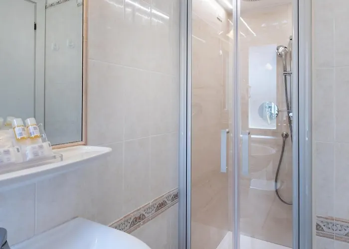 Santa Prisca 2* Roma