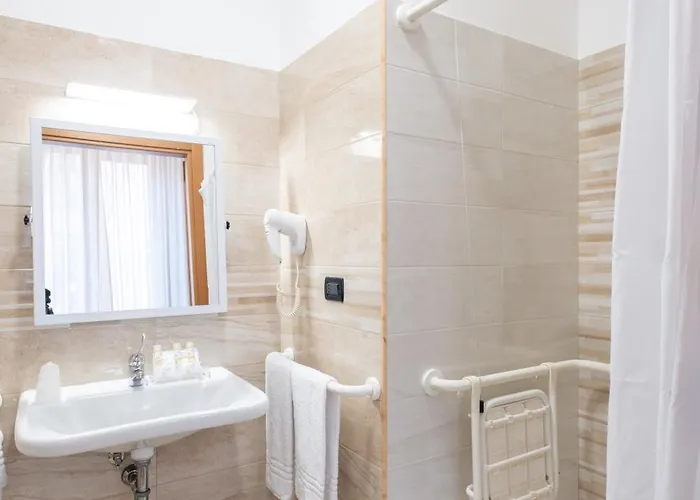 Hotel Santa Prisca 2*