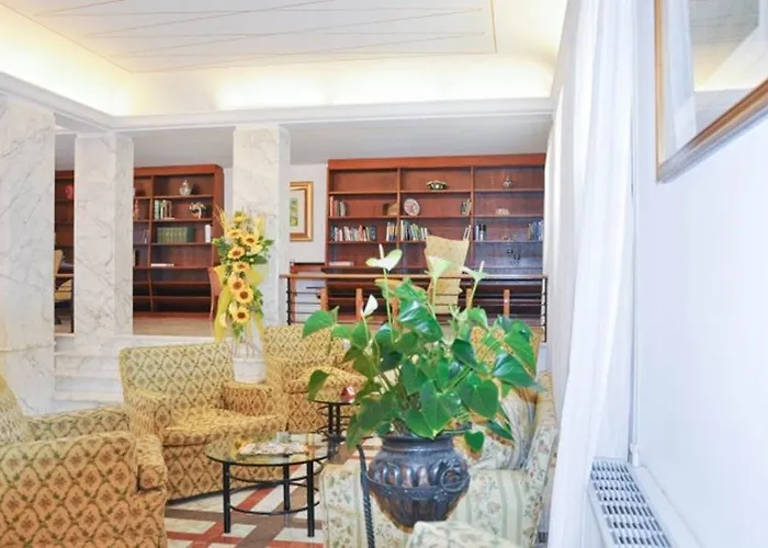 Santa Prisca 2* Roma