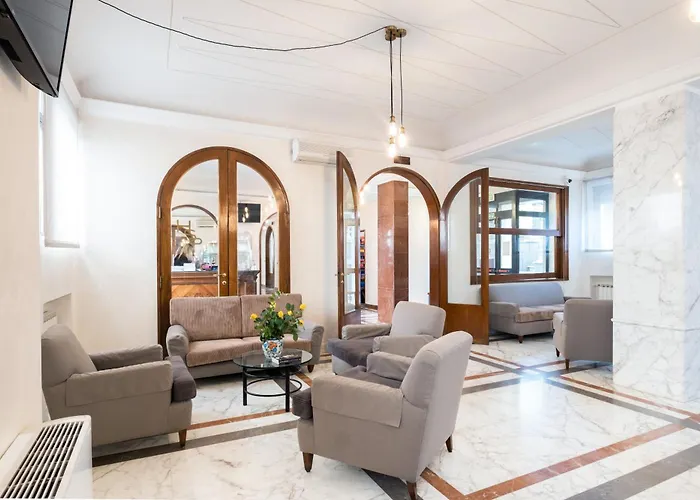 Santa Prisca 2* 罗马